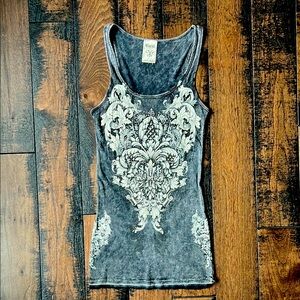 🖤VOCAL brand, bling tank top. Long n lean style. Stretch. Cute for summer.